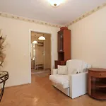 Lucky 13 - Bright Apartment Just By The Sea